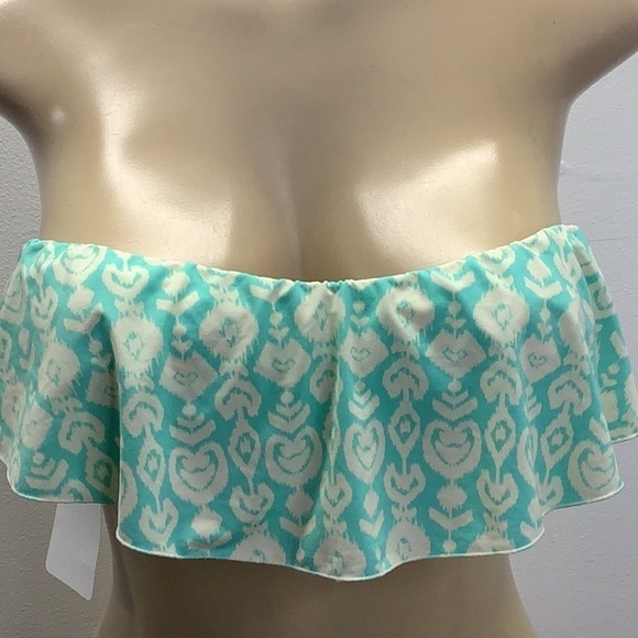 O’Neill Size Large Ruffle Strapless Bikini Top With Padding. New Without Tag - Picture 2 of 7